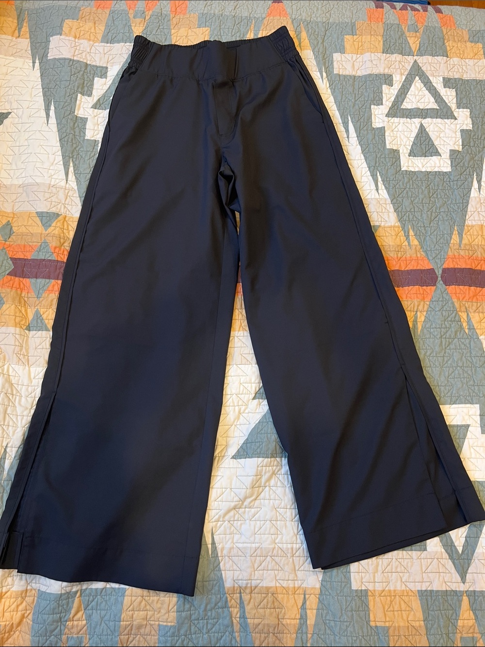 Old Navy Black Wide-Leg Pants with side slit detailing